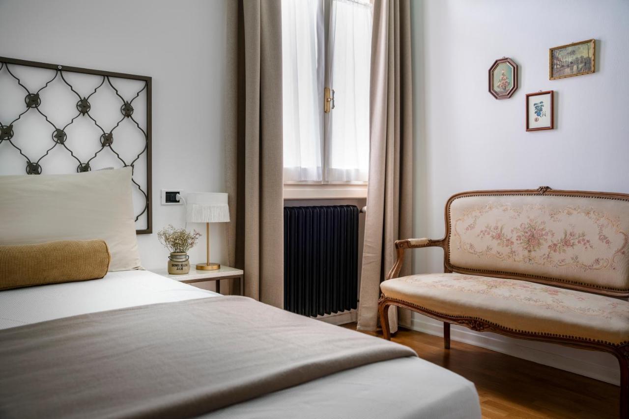 B&B Villa Ebe Santarcangelo di Romagna Luaran gambar